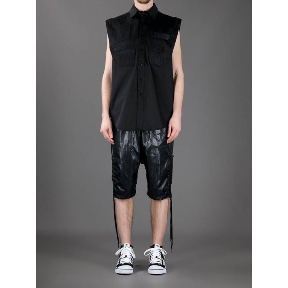 KTZ black embroidered patch sleeveless shirt